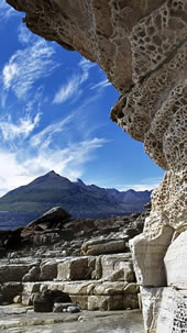 Elgol looking towards the Cuillin