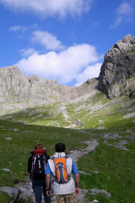 Looking up Mickledore towards the Scafells